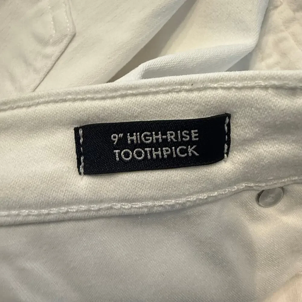 J Crew Women’s 9” high-rise toothpick white jeans, stretch, ankle, skinny, 27